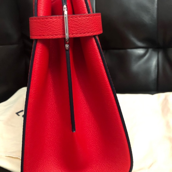 Louis vuitton TWIST TOTE - Picture 11 of 11